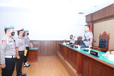 Eks Kapolres Bandara Soetta Diberhentikan Dari Kepolisian Secara Tidak Terhormat