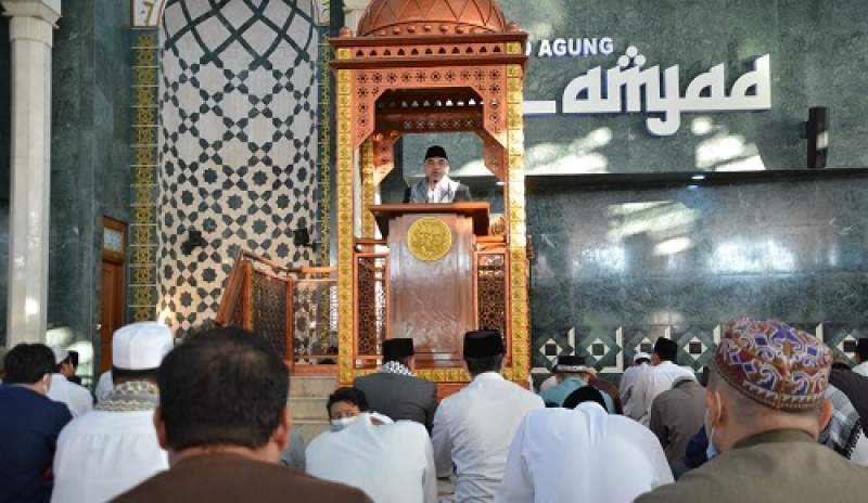 Bupati dan Wakil Bupati Tangerang Solat Idul Adha di Mesjid Al-Amjad