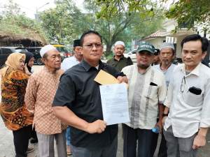 Belasan Warga Desa Cikupa memenuhi Panggilan Kepolisian Resort Tangerang