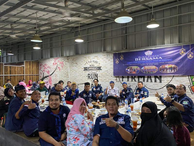 Gelar Bukber, Ketua DPD PPMI Banten Ajak Pengurus Perkuat Silaturahmi