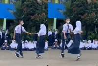 Keysha Aditia Putra Winardi dan Devina Anindita dari SMPN 1 Ciawi. (istimewa)