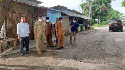 Dapat Aduan Masyarakat, Wakil Walikota Cilegon Tinjau Jalan Rusak