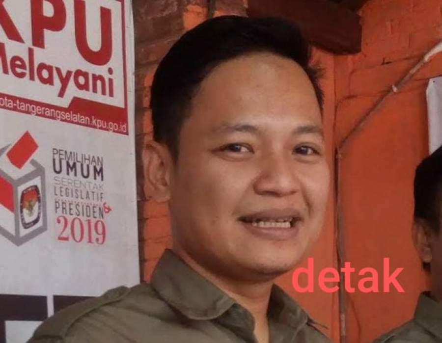 Divisi Sosialisasi dan Partisipasi Pemilih KPU Tangsel, Ade Wahyu Hidayat.