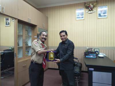 Dedi Sutardi Sambut Pramuka Makassar