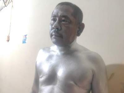Jadi Supir Angkot Tak Tutupi Kebutuhan, Pria 45 Tahun Putuskan Jadi Manusia Silver