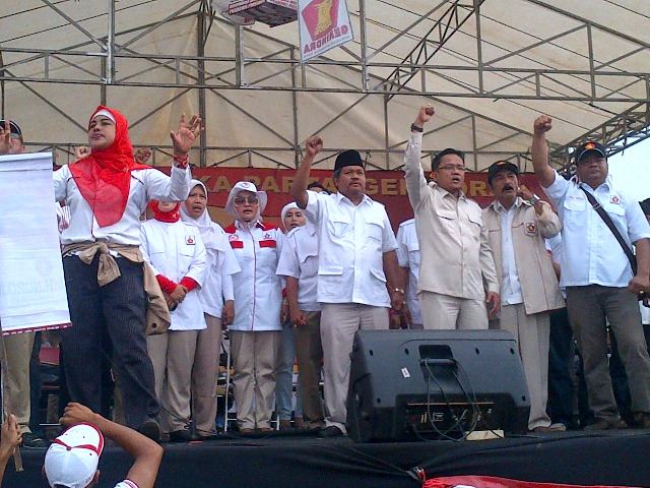 Pesilat Ikut Ramaikan Kampanye Akbar Partai Gerindra