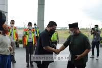 Gubernur Babel Sambut Kedatangan Menteri BUMN Erick Thohir.