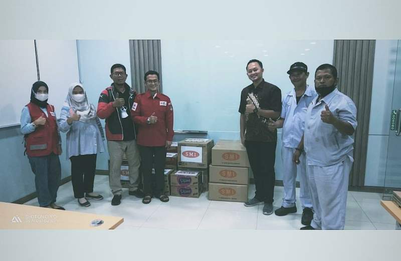 PT SMI dan Seikat Pekerjanya Salurkan Bantuan Gempa Cianjur Melalui PMI