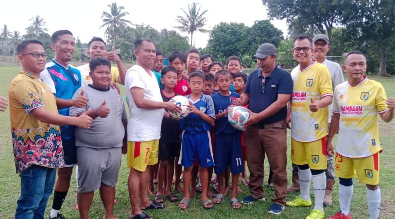 Bupati Serdang Bedagai Dukung Anak-Anak Rambung Estate Jadi Pemain Sepak Bola Profesional