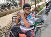 Mang Ano, Pengayuh Becak Mahir Tiup Suling