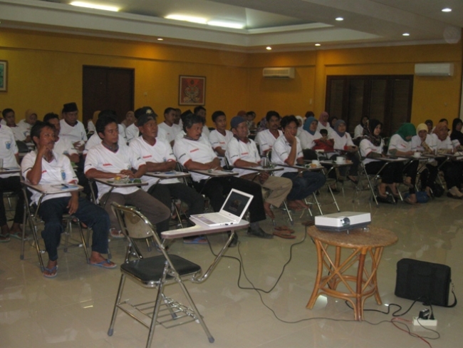 Sejumlah Warga Diberi Pemahaman Wawasan Kebangsaan