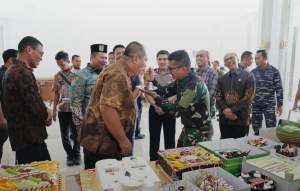 Penuh Suka Cita, Dandim 0208/Asahan Berikan Surprise HUT ke-58 Bupati Asahan
