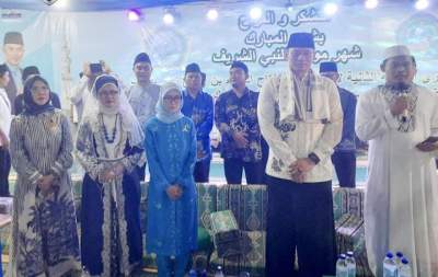 Hadiri Maulid Nabi, AHY Disambut Ribuan Santri Assalam Kemeri