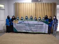 Kreasi Kain Flanel di Rumah Yatim dan Dhuafa Bintaro