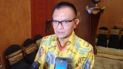 Wakil Ketua DPR RI Lodewijk F. Paulus.