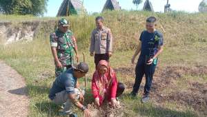 Pokdarwis Bersama DPRD Provinsi Banten Tanam Ribuan Pohon di Danau Cigaru