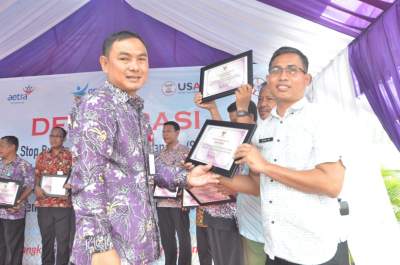 Mad Romli Hadiri Deklarasikan Stop BAB Sembarangan