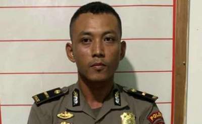 Sedang Asyik Kencan dengan Pacar, Polisi Gadungan Ini Diciduk
