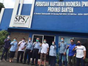 Tingkatkan Sinergi Kakanwil Kemenkumham Kunjungi PWI Banten