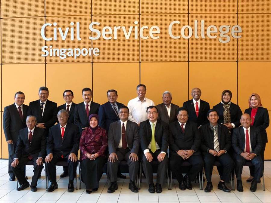 Bupati Serang Ikuti Leaderpreneurship di Singapura