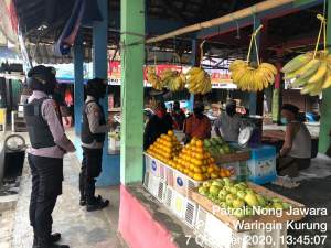 Polwan Polda Banten Himbau Protokol Kesehatan 3M di Pasar Cegah Covid-19