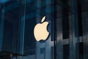 Media Sosial Terbesar di Rusia Ditendang Apple dari App Store