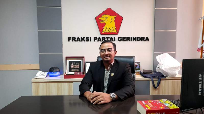 Ketua Fraksi Gerindra-PAN DPRD Kota Tangsel, Ahmad Syawqi.
