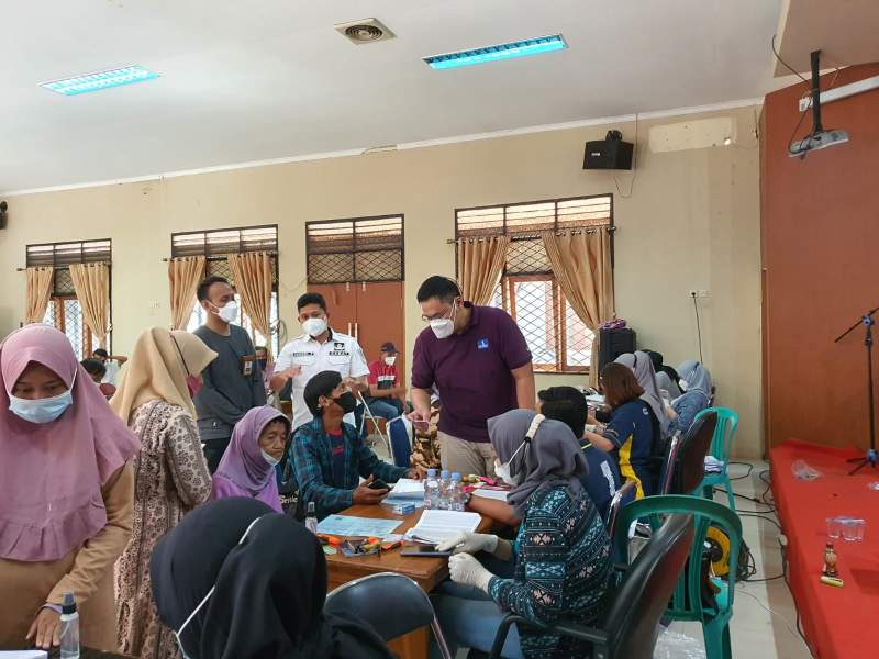 1.821 Warga Jayanti Terima Bantuan Tunai dari Pemkab Tangerang