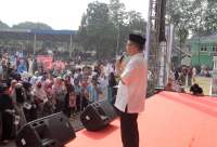 Sekda Kota Tangerang Dedi Budaeri saat aksi solidaritas peduli Rohingya.