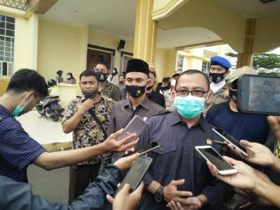 Aksi di DPRD Kota Serang, PMII Menuntut Pencabutan UU Omnibuslaw Cipta Kerja