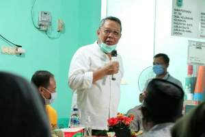 Wakil Walikota Tangsel Benyamin Davnie saat kunjungi Kampung Tangguh &#039;Jawara Tangsel&#039; di Marga Jaya, Pakulonan.