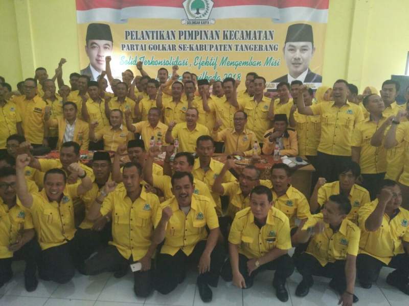 Pelantikan pengurus kecamatan Partai Golkar se-Kabupaten Tangerang.