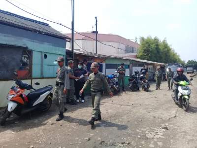 Nekat Jualan Siang Hari Pada Bulan Puasa, Sat Pol PP Cilegon Razia Belasan Rumah Makan