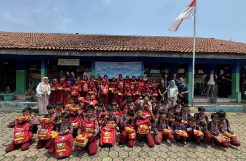 Acara Sobat Siaga Tsunami Berikan Edukasi Mitigasi Bencana Bagi Siswa Kelas 4 dan 5 di SDN 3 Situregen