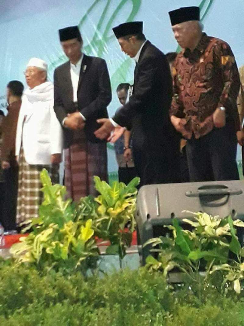 Presiden Jokowi Hadiri Haul Syech Nawawi Tanara