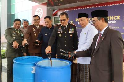 Polresta Tangerang Musnahkan Ribuan Botol Miras Di HUT Bhayangkara Ke 78