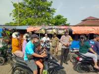 3 Pilar di Balaraja Gelar operasi penegakan&nbsp;disiplin PPKM di Pasar Sentiong