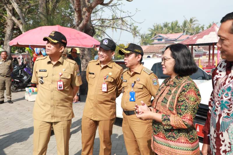 Pj Bupati Tangerang Buka Program Penataan Kampung Tanjung Kait