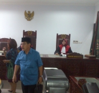 Antasari Azhar kecewa atas putusan sidang, akan melakukan banding.