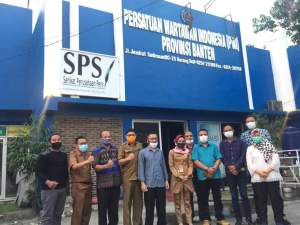 Perkuat Sinergitas Kadis Kesehatan Banten Kunjungi Kantor PWI Banten