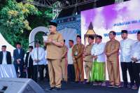 Benyamin Davnie buka MTQ kecamatan setu