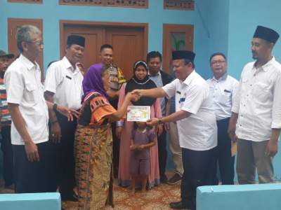 Camat Sukamulya Ajak Warga Bunar Rawat Rumah Hasil Gebrak Pa Kumis