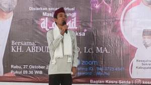 Ceramah Maulid di Mesjid Alamjad, UAS Apresiasi Bupati Tangerang