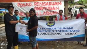 DPD KNPI Kabupaten Tangerang Salurkan Bantuan Tsunami