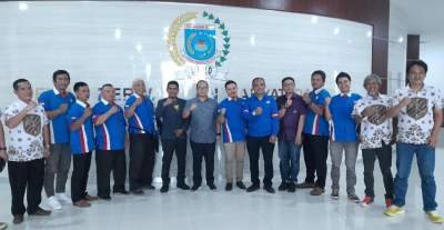 Ketua DPRD Kota Tangsel Abdul Rasyid usai menerima audiensi pengurus Asisi Banten di DPRD Kota Tangsel. (Foto:Hendra)