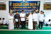 Benyamin Ajak Warga Tangsel Sambut Tahun Baru 2025 dengan Dzikir dan Doa Bersama