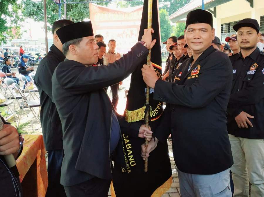 Ary As'Ari Marnan Lantik Pengurus DPAC dan DPRt PPBNI Satria Banten se-Kecamatan Rajeg