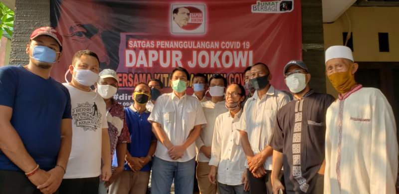 Wakil Ketua DPR RI Salurkan Bantuan Sembako Untuk Warga Terdampak Covi-19