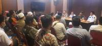 Gangster Merajalela, Forkopimcam Solear Gelar Rakor
