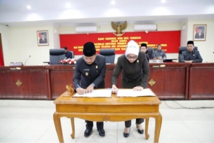 Rapat Paripurna : 4 Raperda Sudah Disahkan Menjadi Perda